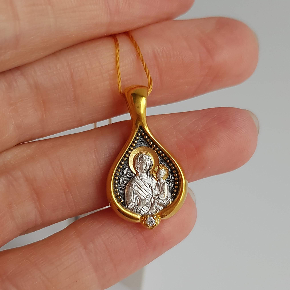 Нательная икона Божьей Матери «Тихвинская» ПД95 серебро/золочение