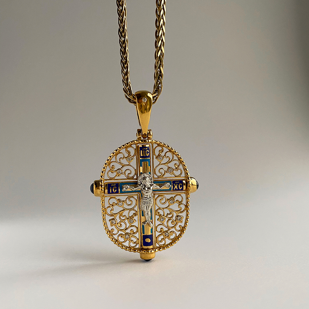 Нательный крест с камнями и эмалью «КЭ104» серебро/золочение