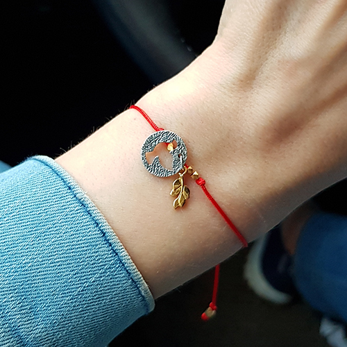 Браслет красная нить «Голубь и веточка» серебро/золото