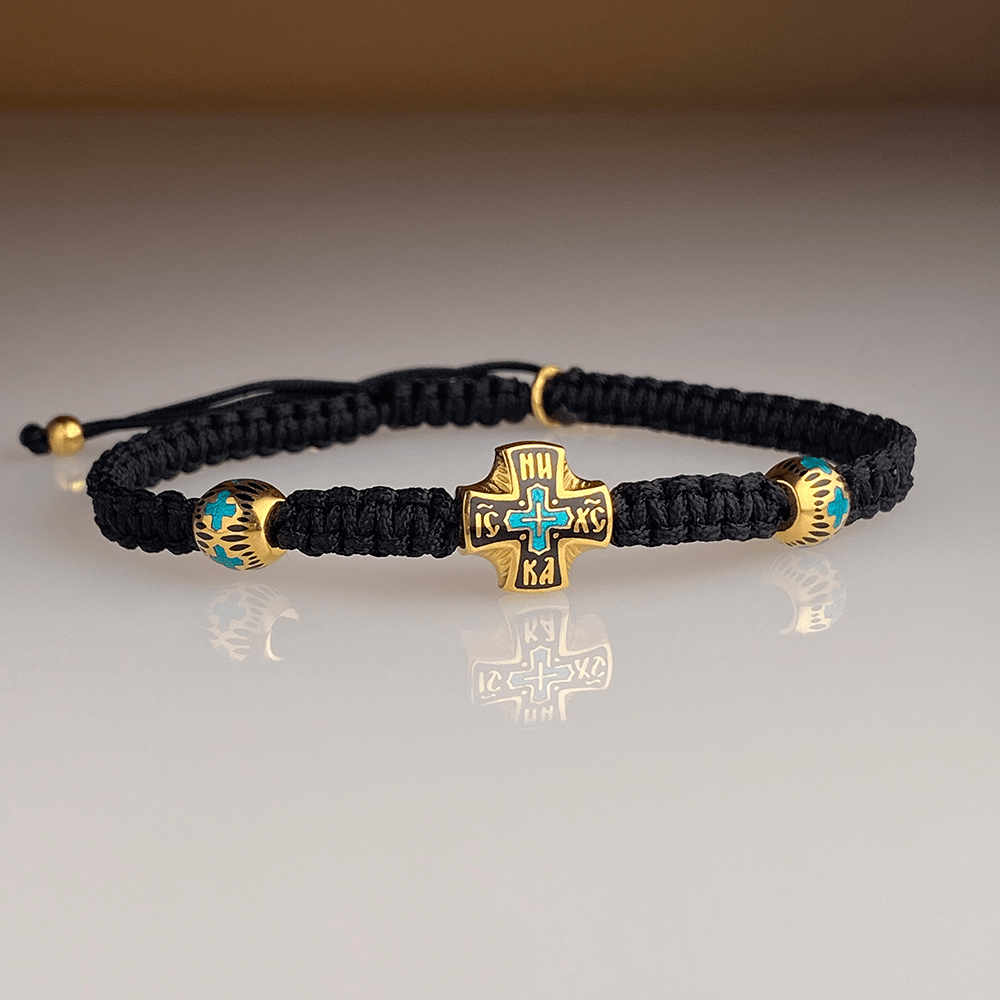 Браслет №20 с горячей эмалью на черной нити