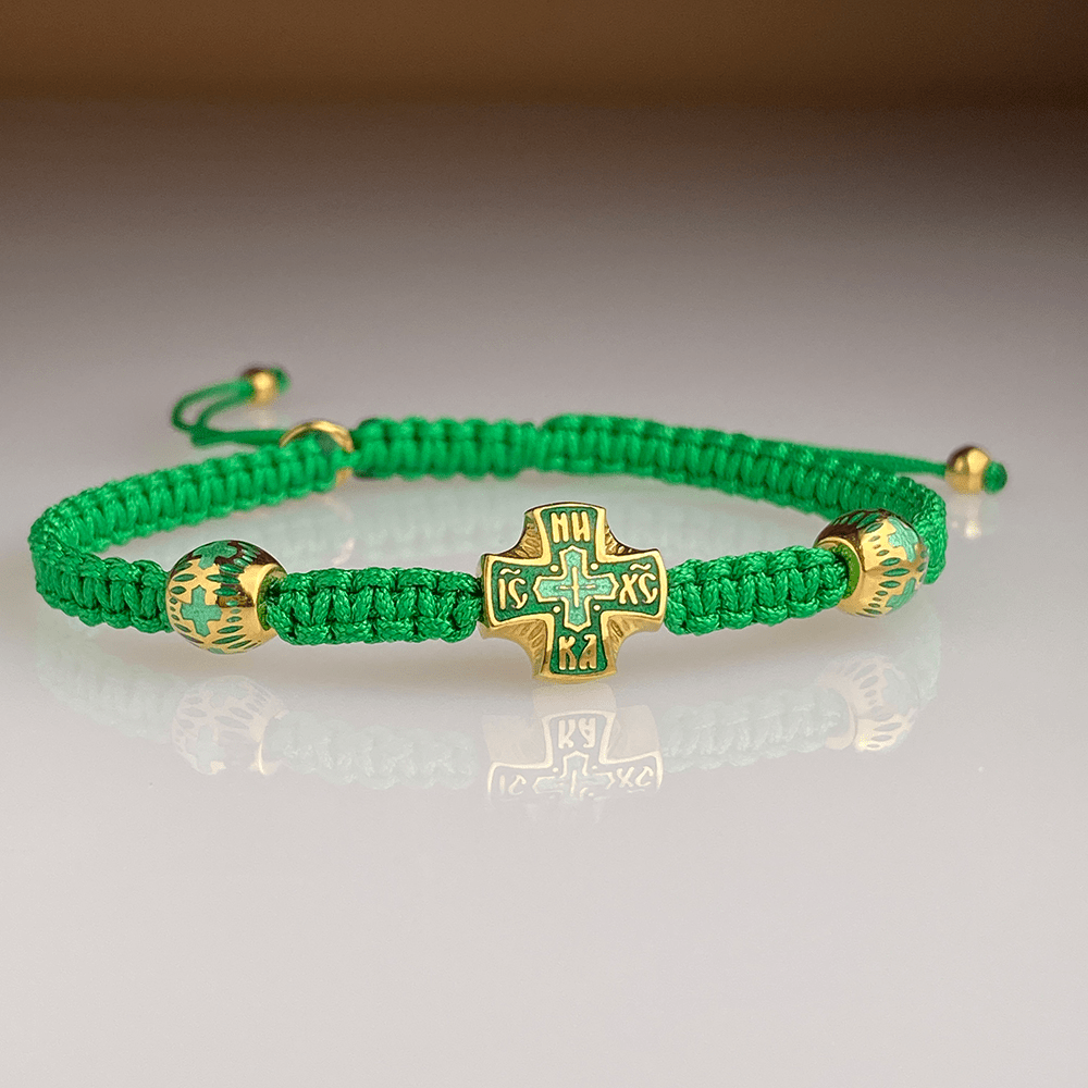 Браслет №20 на зеленой нити с эмалью