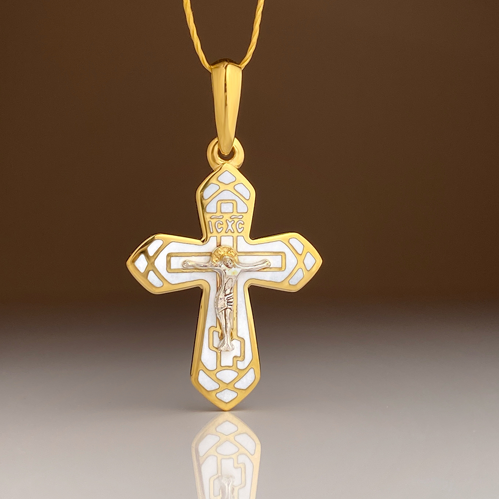 Нательный крестик с эмалью белый «К 07»