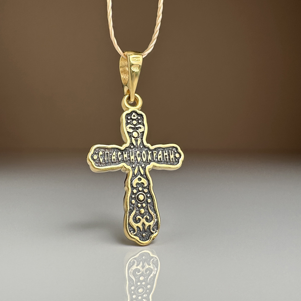 Нательный крест «Распятие Христово» КРД 04(сзи) с изумрудами