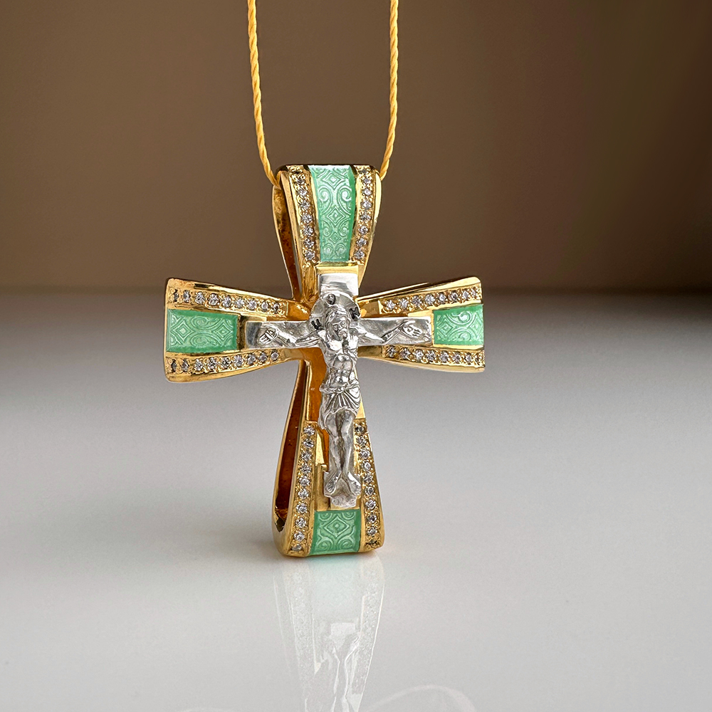 Нательный крест «КРЭ110салат» с камнями и эмалью серебро/золочение