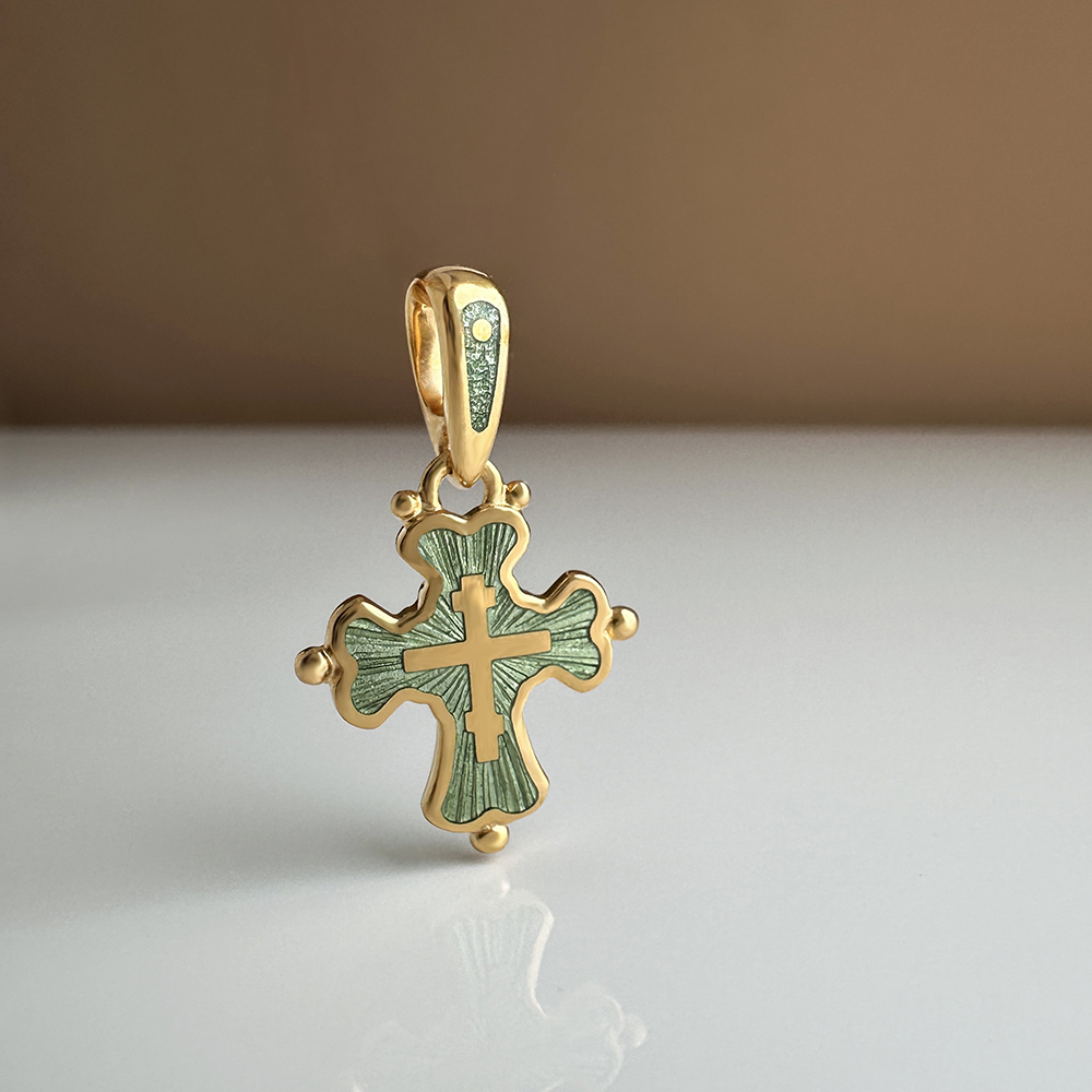Нательный крест с горячей эмалью КРНЭ03 сз «зеленый папоротник»