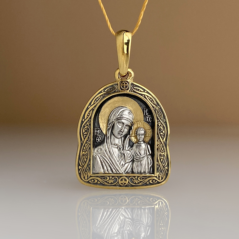 Нательная икона Божьей Матери «Казанская» ПД25 серебро/золочение