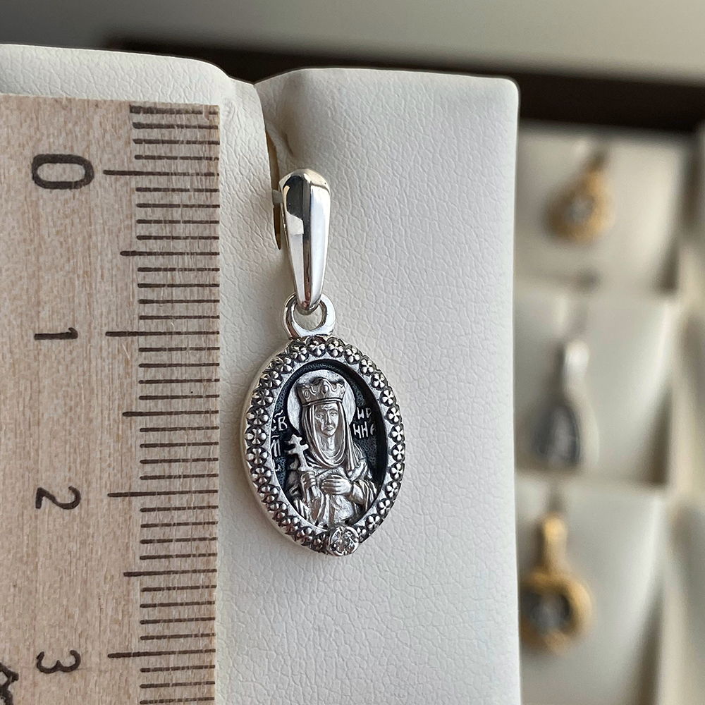 Нательная икона «святая Ирина» серебро