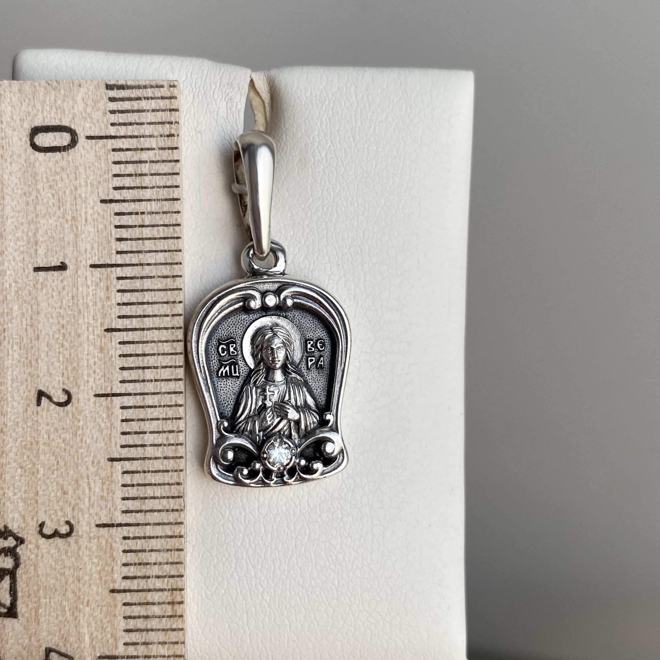 Нательная икона «святая Вера» серебро