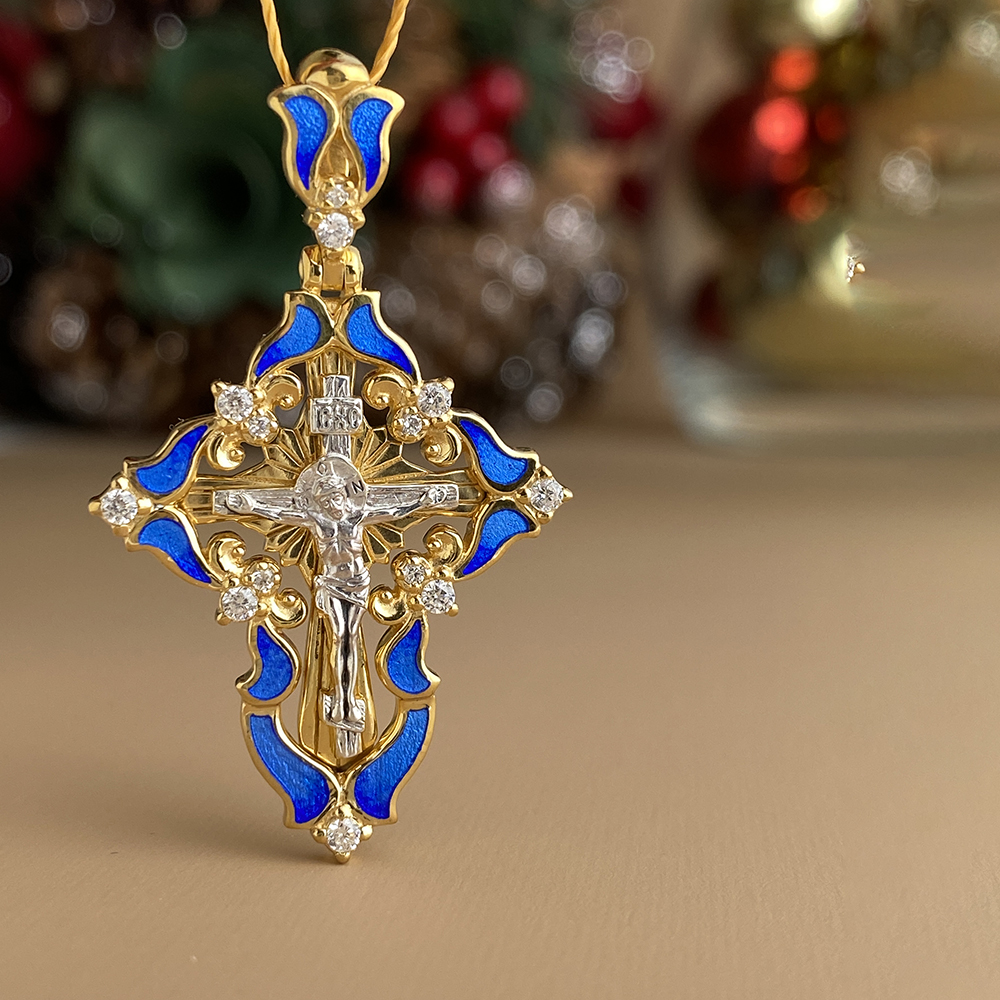 Женский крест с камнями К117 голубой серебро/золочение